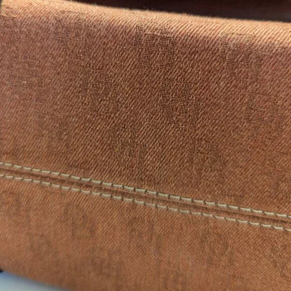 Dooney & Bourke bag, wristlet & key charm. 3fer! Excellent condition! - Picture 8 of 11